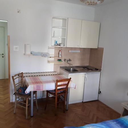 Apartments Lucija Stari Grad  Exteriör bild